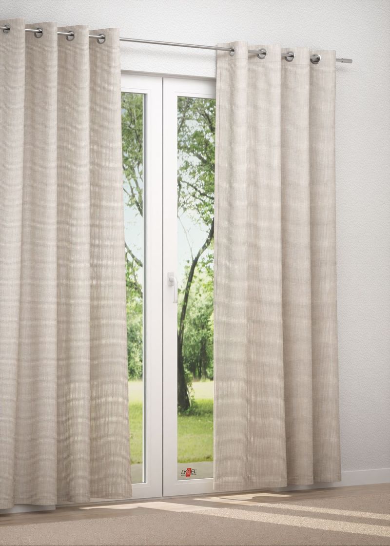 senschal in Beige