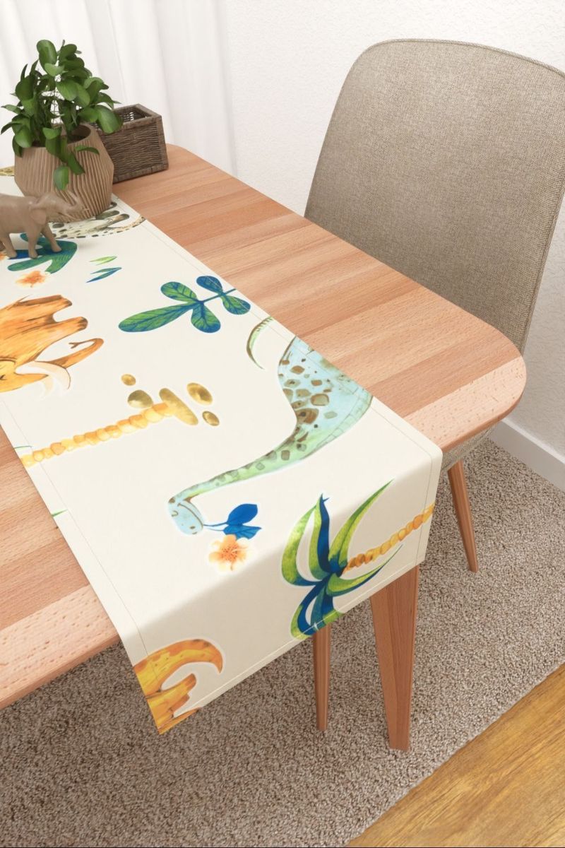 Tischlufer in Beige