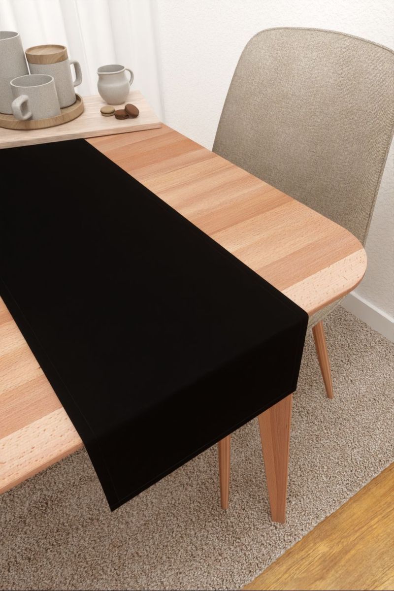Tischlufer in Schwarz